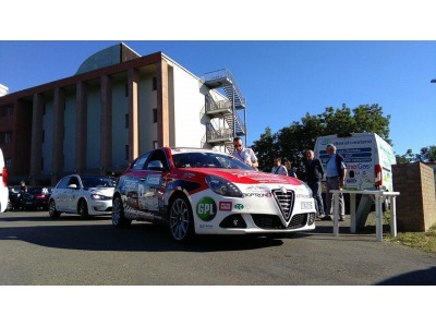 San Marino. XI Ecorally: primi classificati Guido Guerrini e Francesca Olivoni su Abarth 500 a GPL San Marino. XI Ecorally: primi classificati Guido Guerrini e Francesca Olivoni su Abarth 500 a GPL