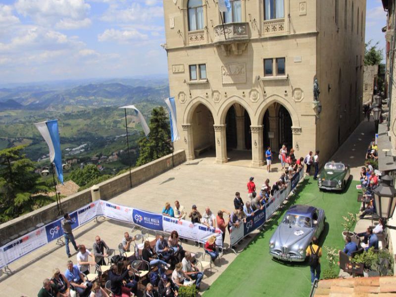 Mille Miglia, attese a San Marino le auto di Trussardi e Morandi