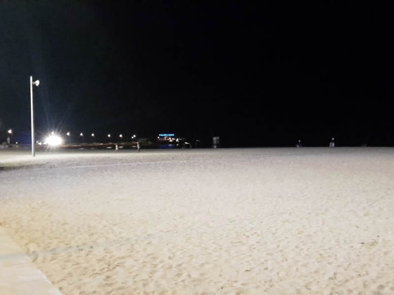 Rimini. 12 nuovi corpi illuminanti illuminano i tratti di spiaggia libera del litorale riminese