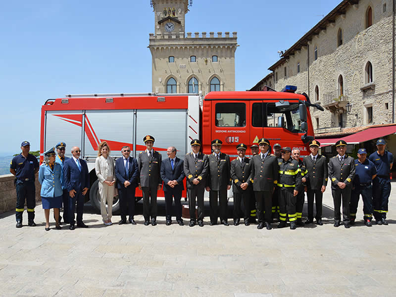 San Marino. I Vigili del fuoco della Regione Emilia-Romagna in udienza dai Capitani Reggenti