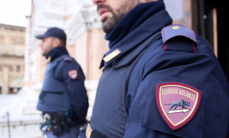 Rimini. Bandito armato in azione a Santa Giustina: barista di 75 anni legato e sequestrato