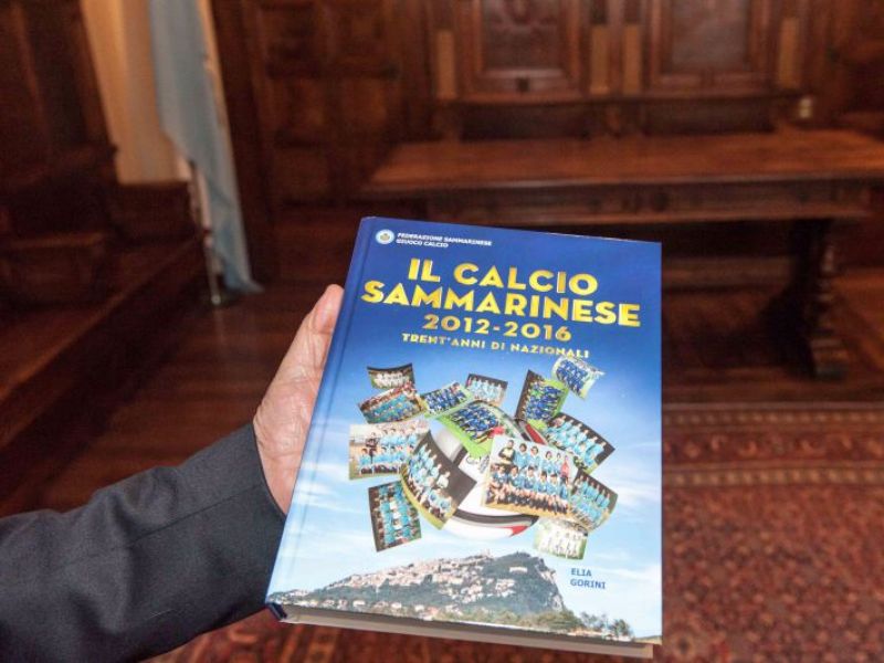 San Marino. Presentato alla Reggenza il libro ‘Il Calcio Sammarinese 2012–2016’