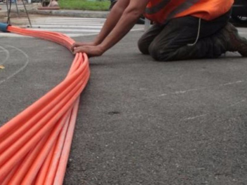 Interramento cavi elettrici a Cailungo: “20 anni senza risposte ed emissioni fuori legge”