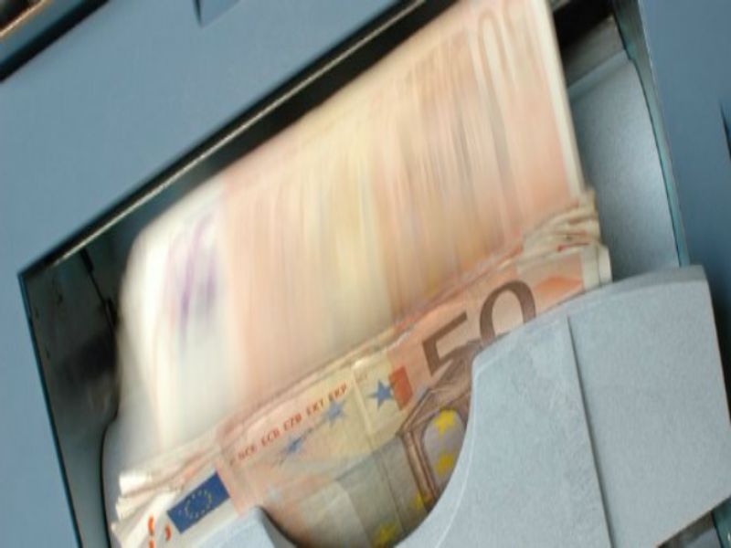 Rimini. Pressione fiscale in calo: da 374 a 300 euro a testa