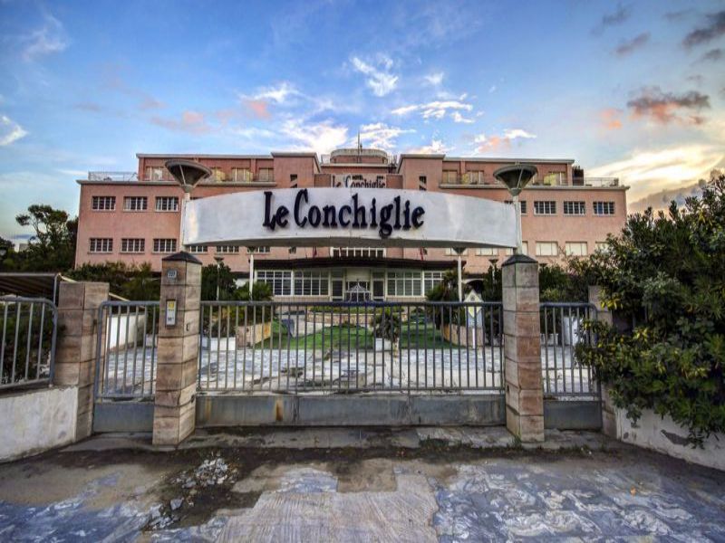 Rimini. L’hotel Le Conchiglie in vendita per 9 milioni