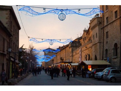 San Marino. Il Natale delle meraviglie scaccia la crisi ‘temporaneamente’ dal Titano. Corriere Romagna