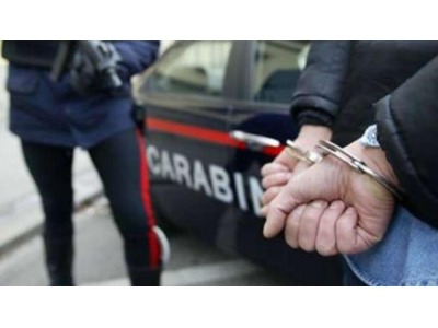 Rimini. 33enne continuava a spacciare anche durante gli arresti domiciliari: arrestato dai carabinieri. Corriere Romagna