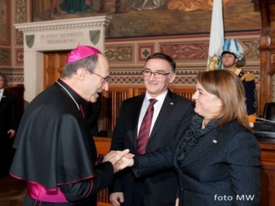San Marino. Il nuovo Vescovo Turazzi a palazzo Begni in visita dai Reggenti e Valentini. L’Informazione di San Marino