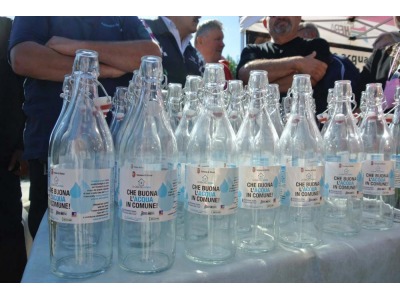 San Marino. La Casa dell’Acqua fa bene anche all’ambiente: prodotti 548 kg di plastica in meno. L’Informazione di San Marino