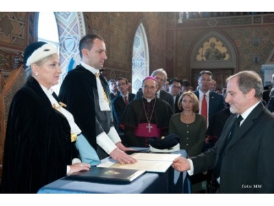 San Marino. Insediamento Reggenza, Vescovo Mons. Turazzi: ‘ Siate il sale della terra’. L’Informazione di San Marino