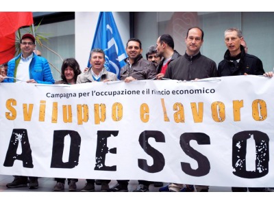 San Marino. CSU davanti all’Ufficio del lavoro in sit-in: ‘Fermiamo la disoccupazione’