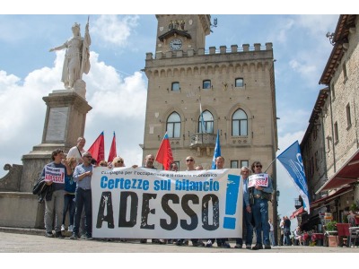 San Marino Oggi. Sit-in della Csu sul Pianello: ‘Certezze sul bilancio, adesso!’