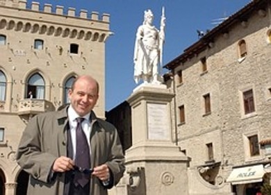 San Marino, scandalo Conto Mazzini. Pier Marino Menicucci lascia il Tribunale