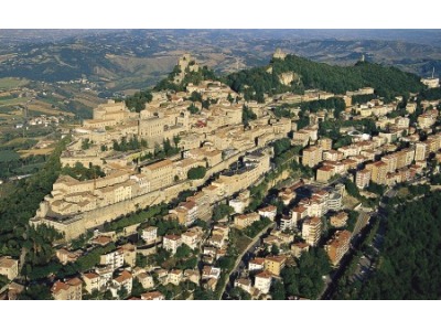 San Marino, Centro storico. 1° ottobre, serrata. I commercianti