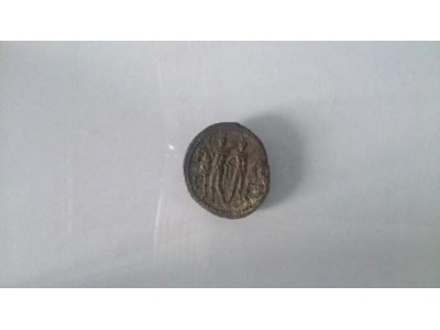 San Marino. In vendita online rara moneta romana trafugata a Policoro