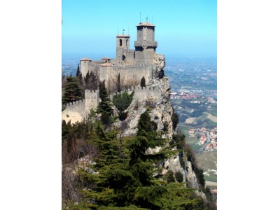 San Marino. Referendum, sul Polo della moda testa a testa fino all’ultimo voto. La Voce di Romagna