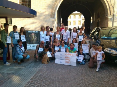 Rimini. Animal Freedom sabato 26 propone la colletta alimentare presso Le Befane