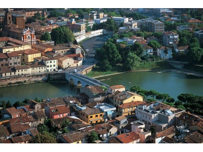 NQNews di Rimini. Oggi e domani la Festa del Borgo San Giuliano dedicata al Ponte di Tiberio