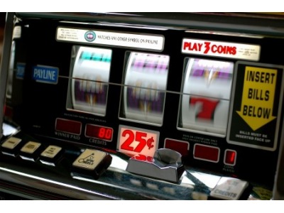 Rimini. 1900 slot machine in provincia. NQ di Rimini