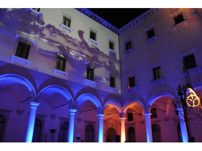 Biennale. Art Night Venezia: grande affluenza per gli allestimenti e le performance sammarinesi