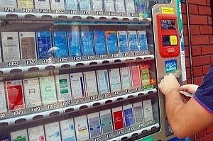 Rimini. Ladri rubano il distributore di sigarette Eni sulla Marecchiese. Altarimini