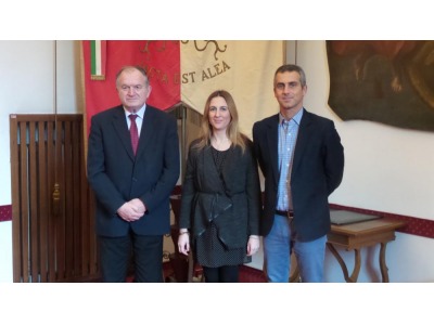 Rimini. Il vice ministro dell’interno d’Albania Stefan Cipa Incontra oggi le Comunita’ Albanesi dell’Emilia-Romagna