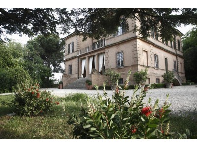 Rimini. Villa Mattioli al palo: ora il prezzo e’ sceso a 3,9 mln di Euro. Il Carlino