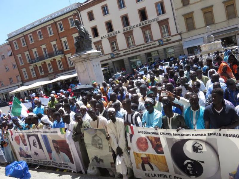 Rimini. Comunità Senegalese: marcia per la pace tra religioni
