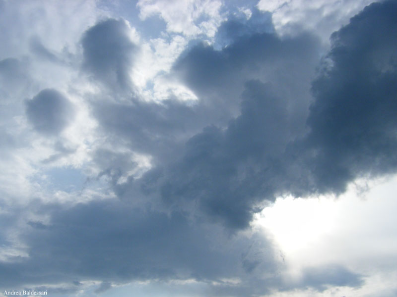 San Marino. Meteo: nuvole in aumento, segnale di un imminente cambiamento del tempo