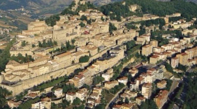 Continua l’inverno demografico a San Marino: calano le nascite e aumentano i decessi