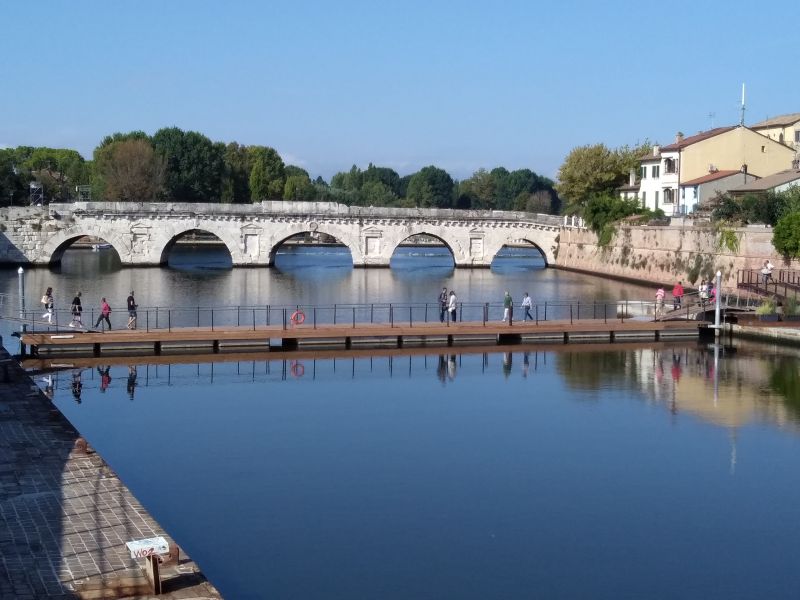 Ponte Tiberio di Rimini, maxi intervento in vista 600mila euro per pulizia, luci e restauro