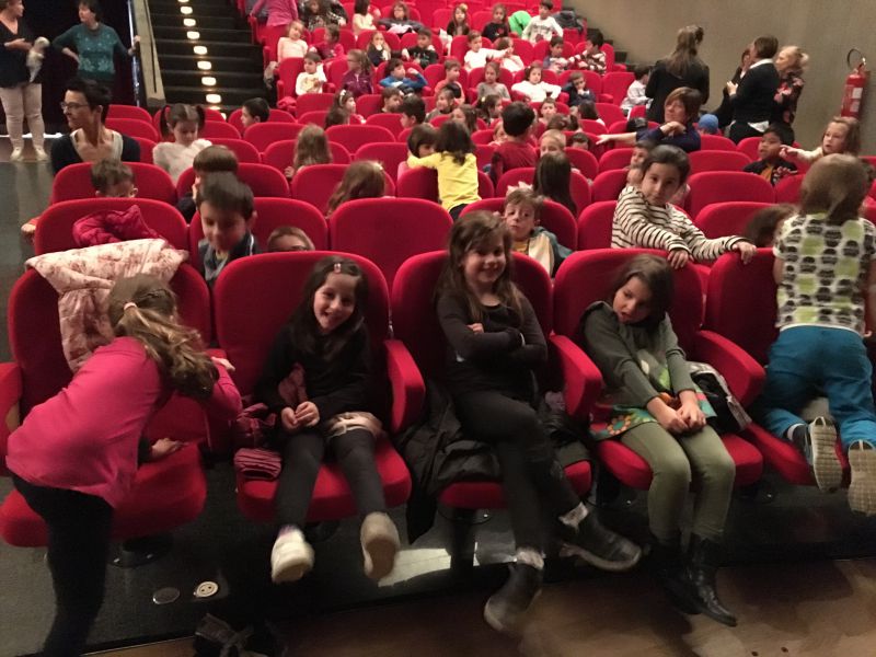 San Marino. A teatro con “Il lupo e la capra”: entusiasmo tra i piccoli spettatori