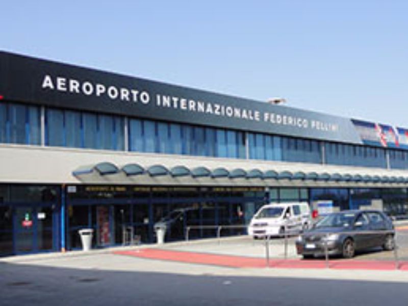 Rimini. Lite con l’Aeroclub: Corbucci imputato per violenza privata