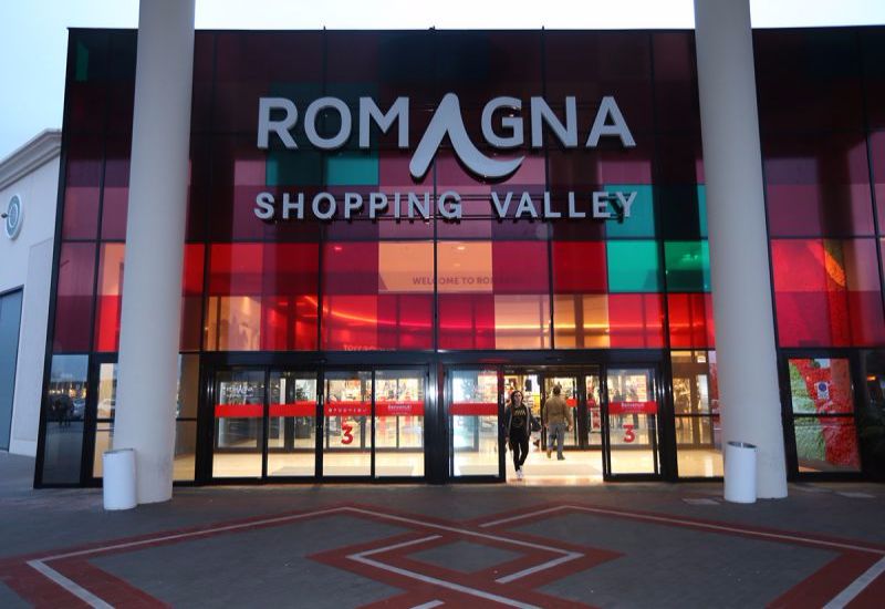 Savignano Mare (Rn). Furto al Romagna Shopping Valley