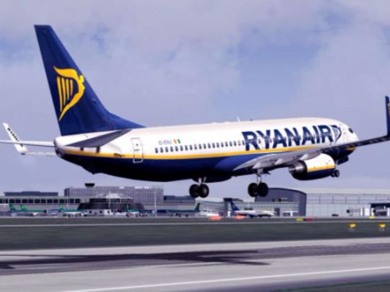 Rimini. Ryanair, rotta sul Fellini con otto destinazioni