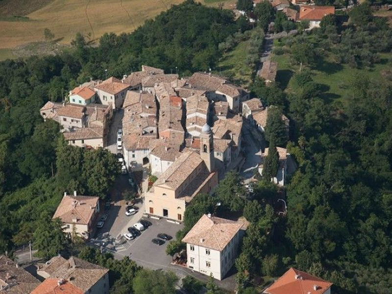 Il Castello di Montegiardino a Blèrè per rinnovare il gemellaggio
