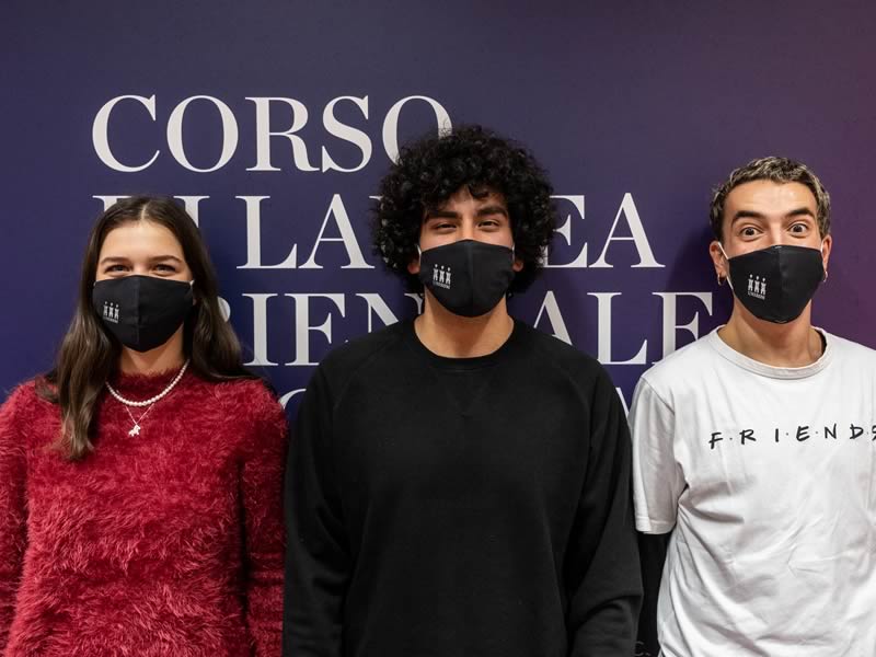L’Università di San Marino dona mascherine etiche e solidali alle matricole dei corsi di laurea