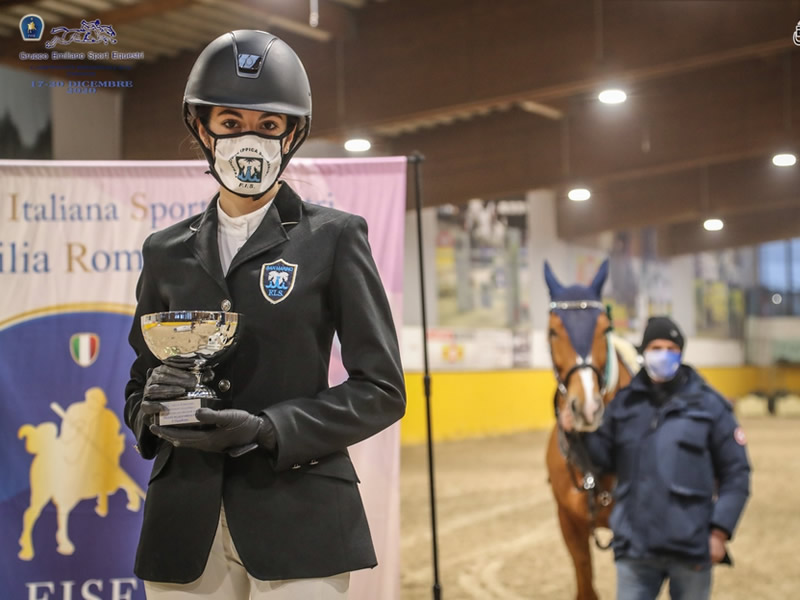 San Marino. Equitazione: Rebecca Rossi seconda ai Campionati regionali Salto ostacoli Indoor
