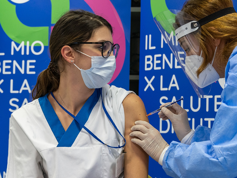 Anche a San Marino le vaccinazioni anti Covid rallentano ma non si fermano
