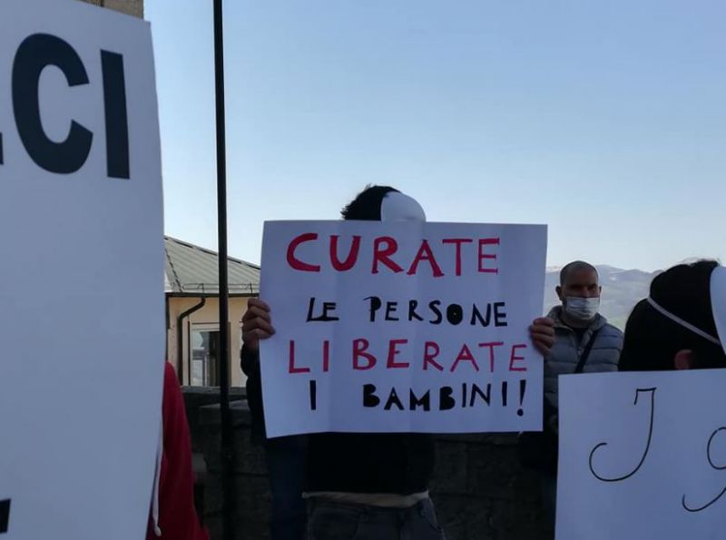 San Marino. Le foto della protesta in piazza contro le restrizioni anti-Covid