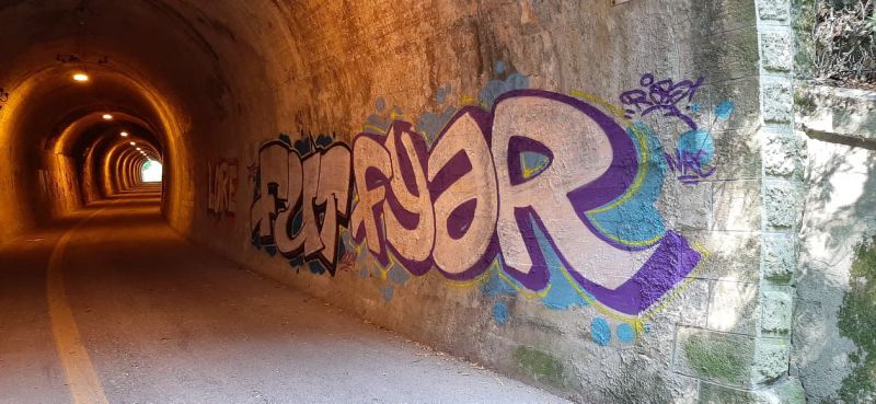 San Marino. Graffito nella galleria Borgo, la denuncia dell’Associazione Treno Bianco Azzurro