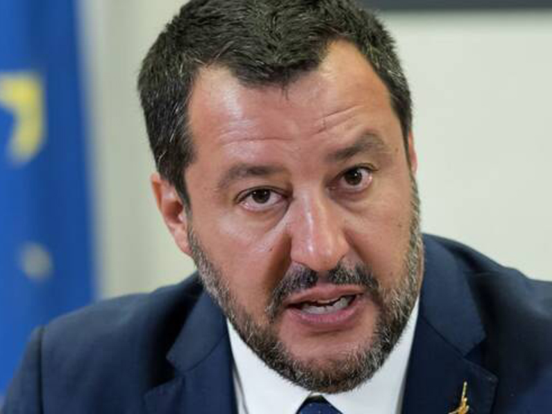 Salvini: “Prendiamo i vaccini da Russia e Israele come fa San Marino”