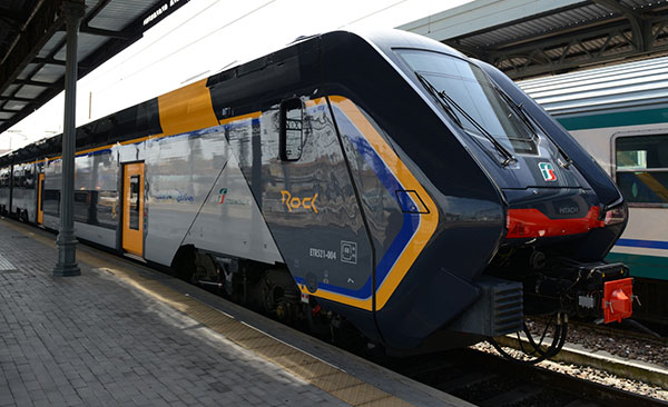 Treni, due nuove corse veloci tra la Romagna e Bologna per agevolare i pendolari