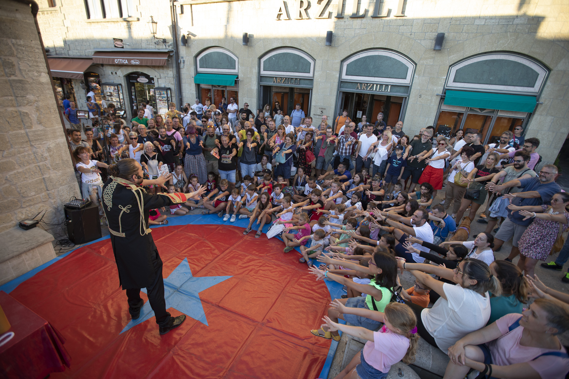 Migliaia di visitatori alla seconda giornata del San Marino Magic Circus. Oggi la giornata conclusiva