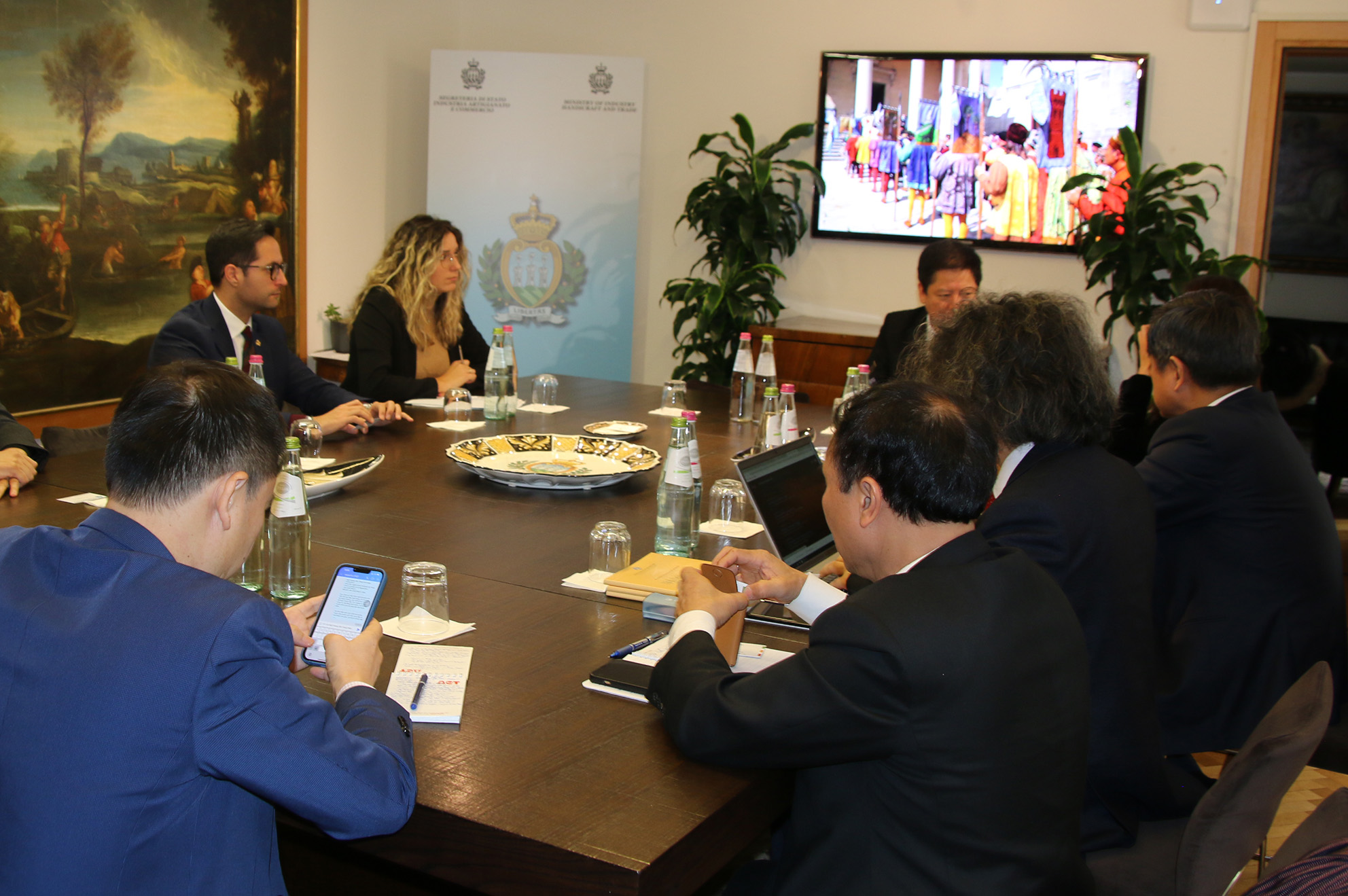 San Marino. Il Segretario di Stato Fabio Righi a colloquio con il viceministro vietnamita Tran Thanh Nam