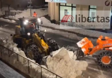 San Marino. Proseguono le operazioni di sgombero neve in Città. La Polizia civile fa rimuovere una decina di auto in via Giacomini