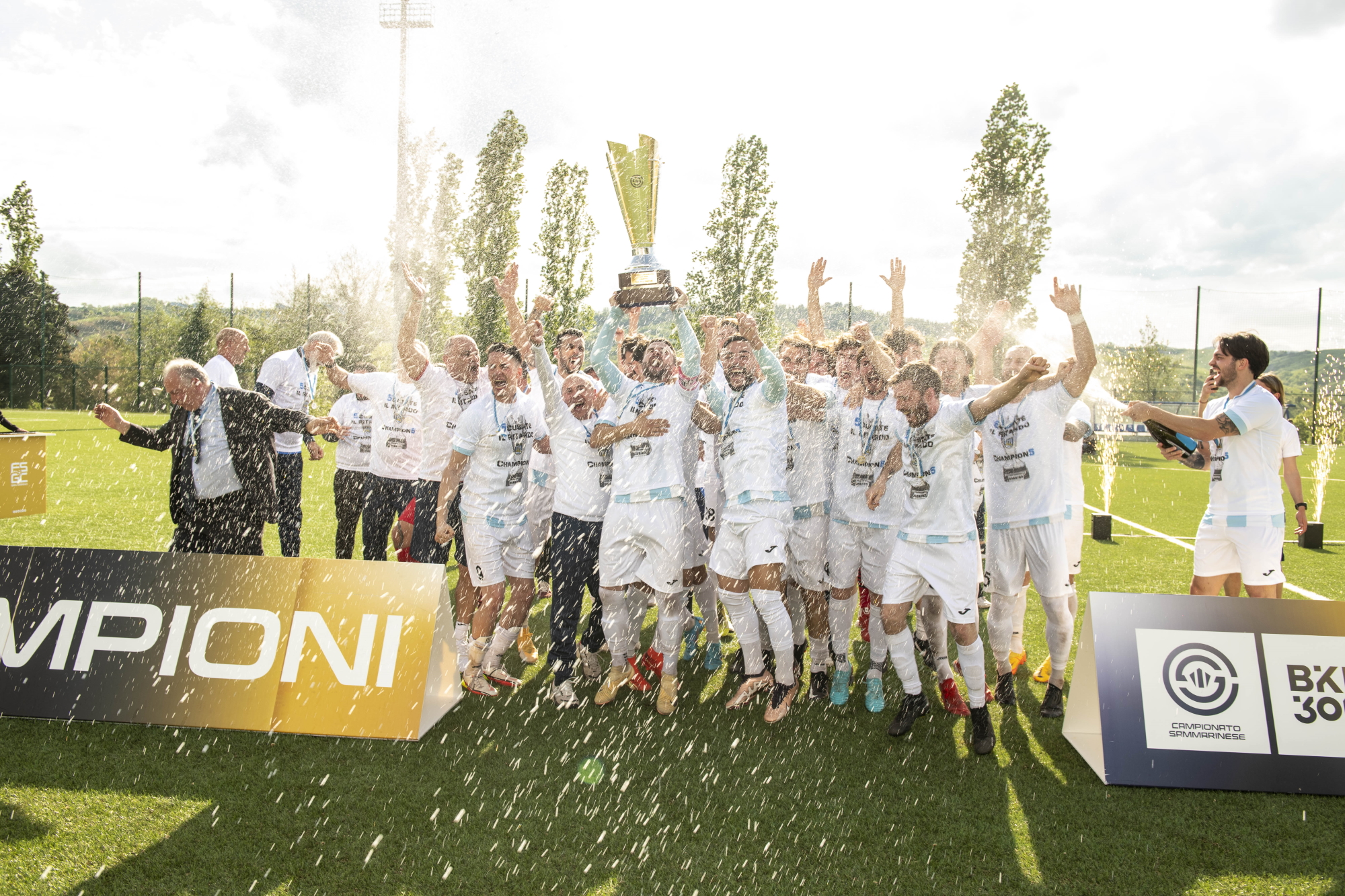 Calcio, presentata la rosa del Tre Penne campione di San Marino