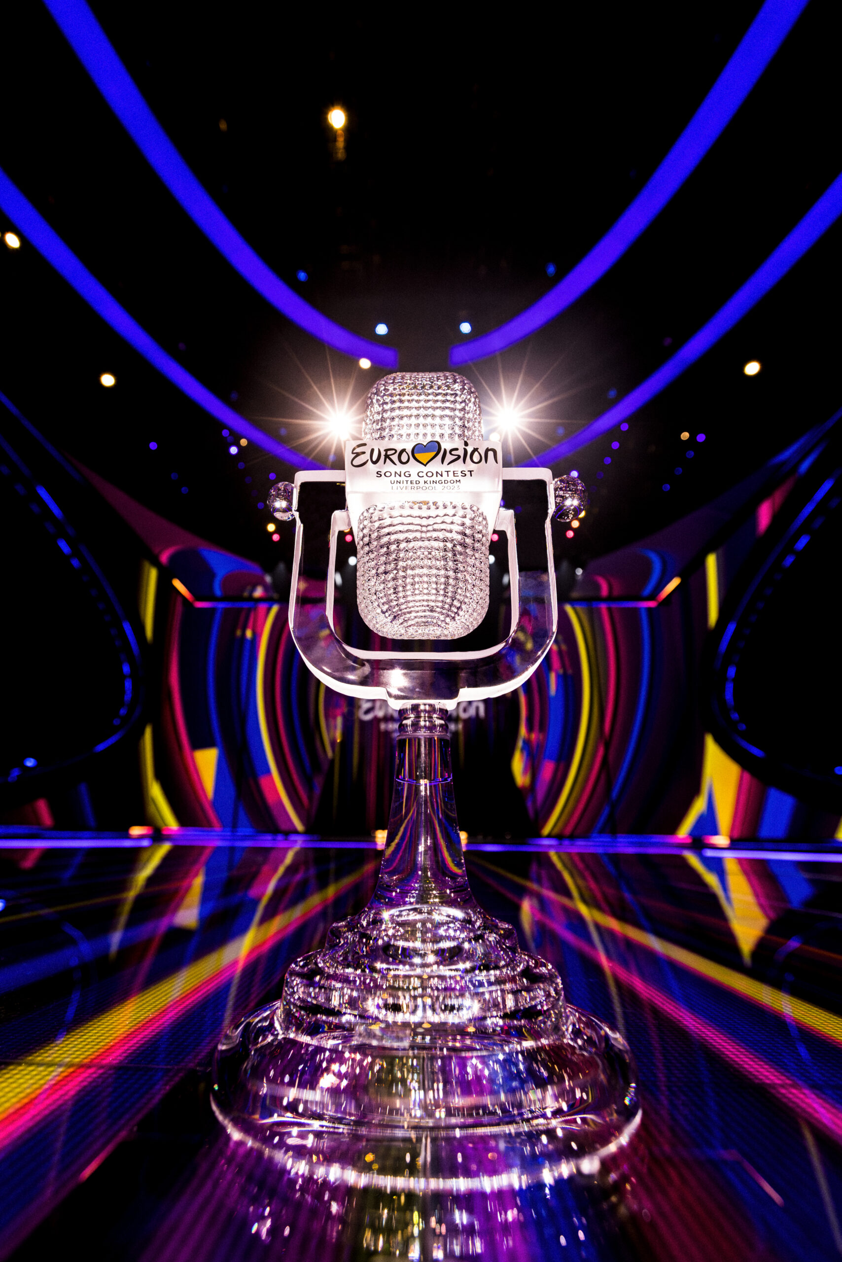 Eurovision Trophy (photo credits: Corinne Cumming/EBU)