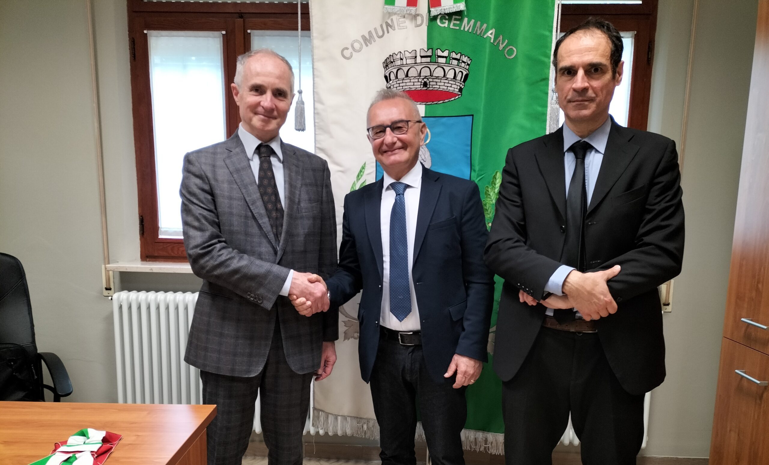 L’ambasciatore d’Italia a San Marino e il Comites in visita al comune di Gemmano