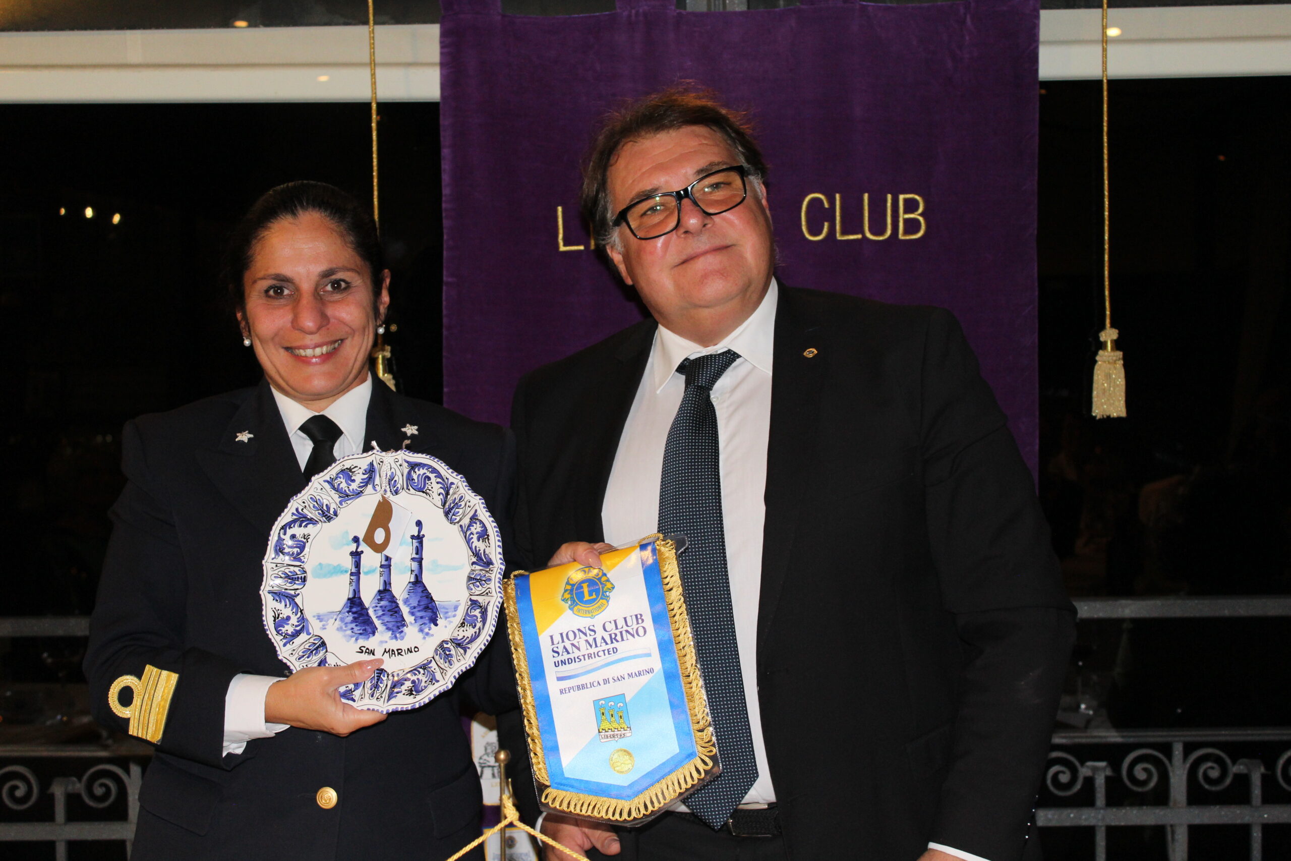 Il Comandante della Capitaneria di Porto di Rimini alla serata di apertura dell’anno sociale Lions Club San Marino Undistricted